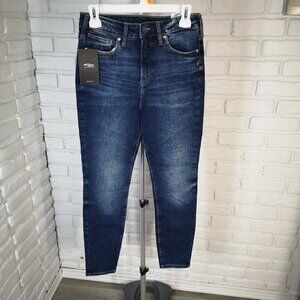 NWT Silver Jean Co. Ladies Size Medium Indigo Wash Hi-Rise Skinny Infinite Fit